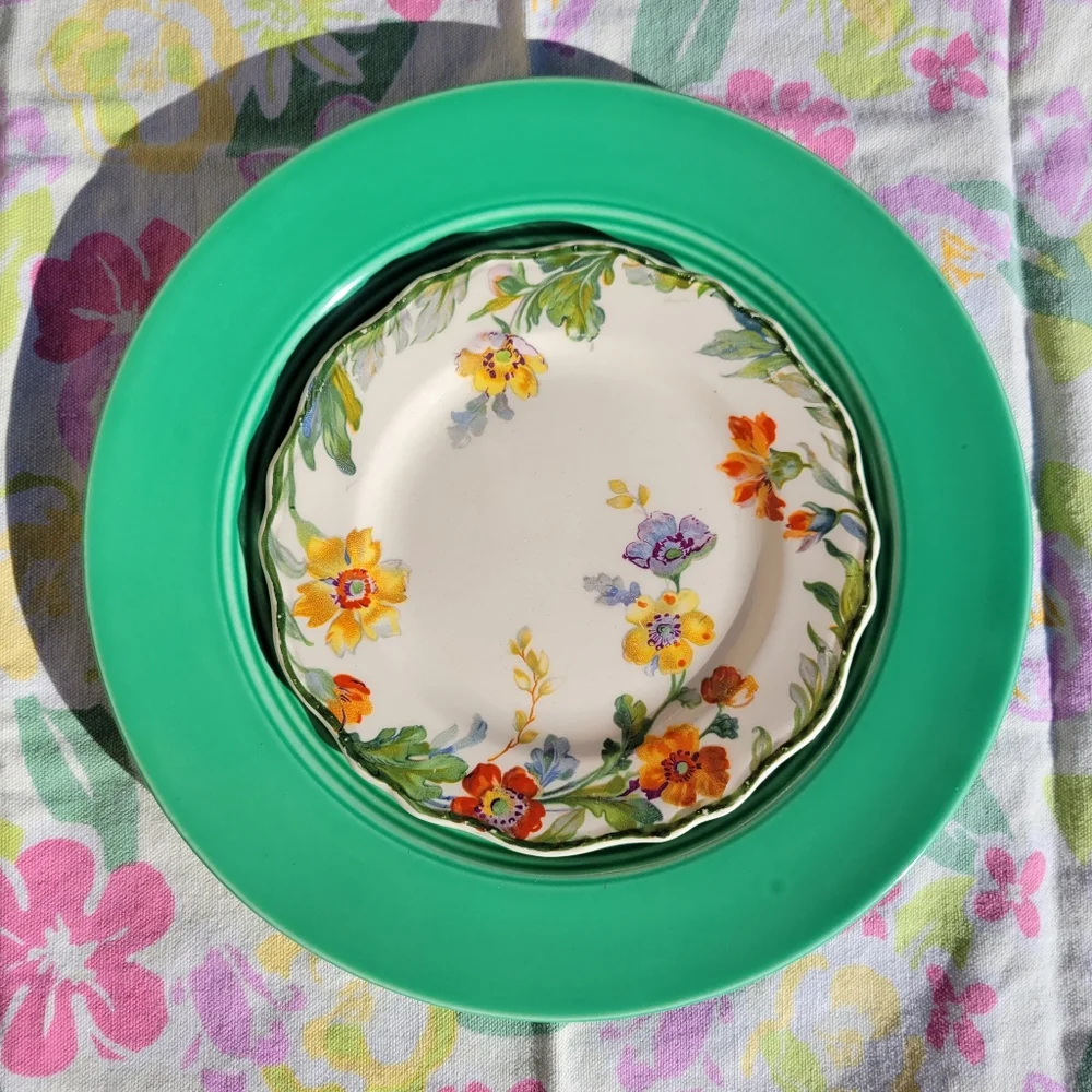 Vintage Homer Laughlin Harlequin ~ Green Plate and Bowl ~ Pretty!